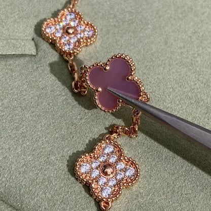 [Luna Brilliance]CLOVER 10 MOTIFS DIAMOND PINK MOP NECKLACE