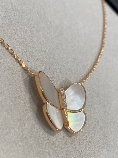 [Luna Brilliance]BUTTERFLY GOLD MOP DIAMOND NECKLACE
