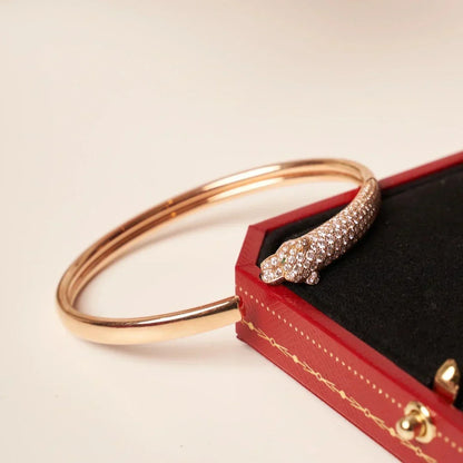 [Luna Brilliance] PANTHERE HALF DIAMOND OPEN BRACELET