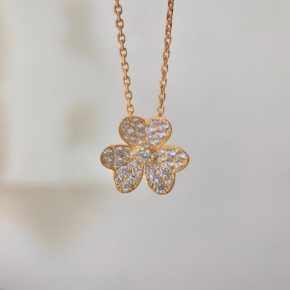 [Luna Brilliance]FLOWER DIAMOND NECKLACE
