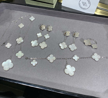 [Luna Brilliance]CLOVER 5 MOTIF WHITE MOP SILVER BRACELET