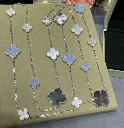 [Luna Brilliance]CLOVER 16 MOTIF CHALCEDONY MOP SILVER NECKLACE