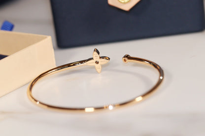 [Luna Brilliance]IDYLLE GOLD OPEN BRACELET DIAMOND PAVED