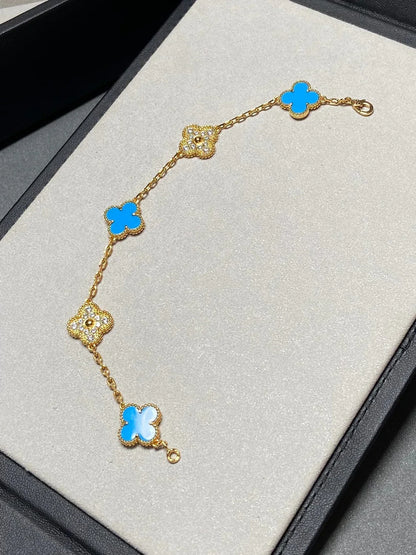 [Luna Brilliance] CLOVER 5 MOTIF BLUE AGATE BRACELET COLLECTION