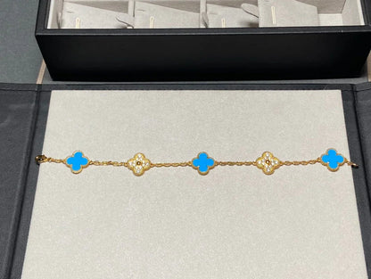 [Luna Brilliance] CLOVER 5 MOTIF BLUE AGATE BRACELET COLLECTION