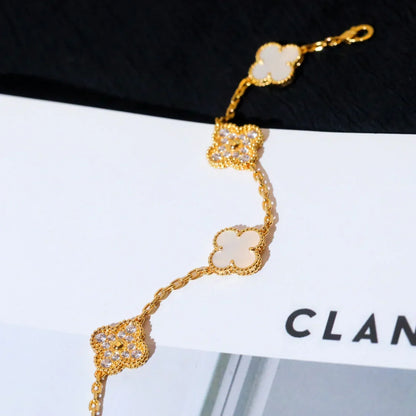 [Luna Brilliance]CLOVER WHITE PEARL MOP 5 MOTIF BRACELET COLLECTION