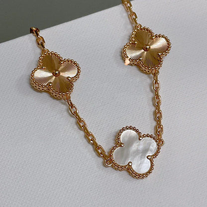 [Luna Brilliance]CLOVER WHITE PEARL MOP 5 MOTIF BRACELET COLLECTION