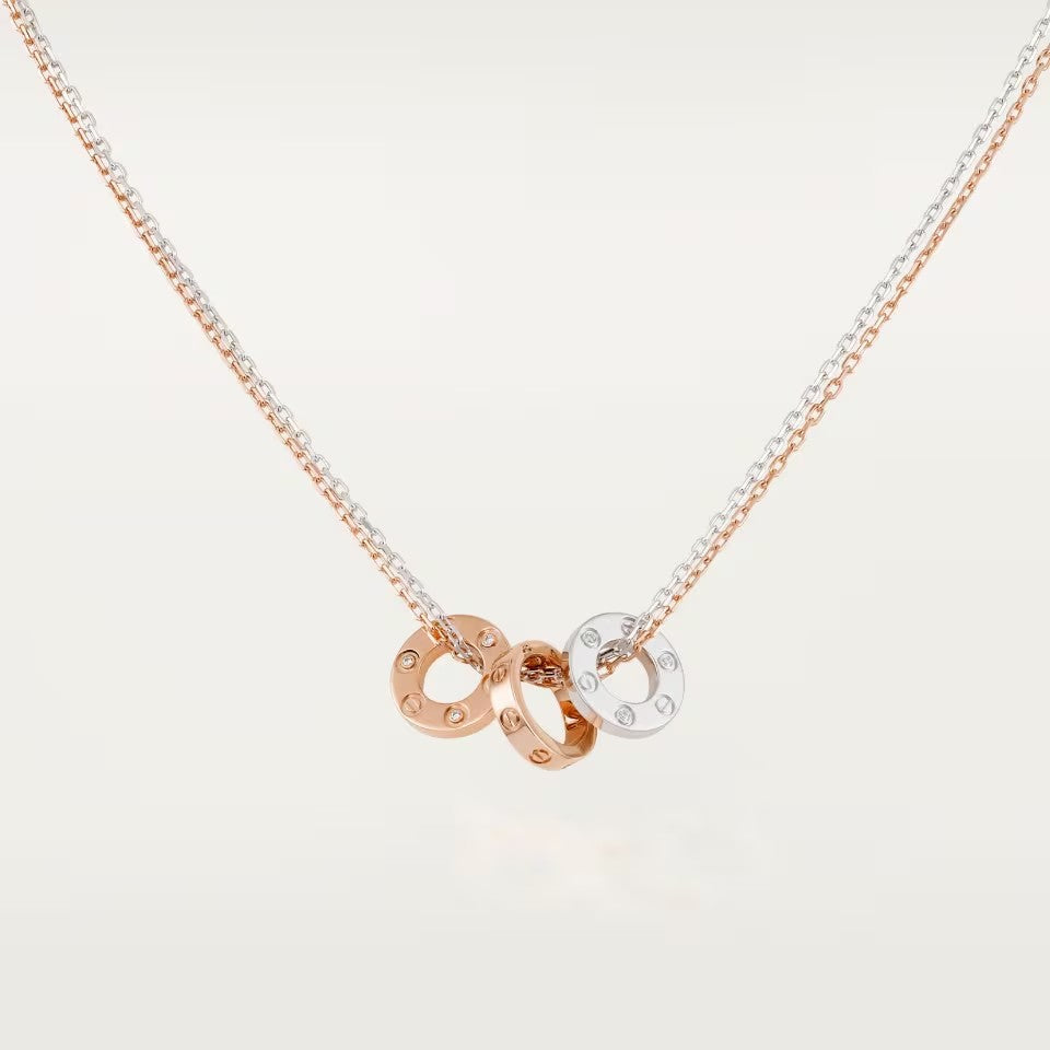 [Luna Brilliance] LOVE 6 DIAMOND PENDANT NECKLACE