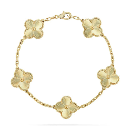 [Luna Brilliance] CLASH & Clover Laser 5-Motif & LOVE Brushed Bracelet Stack Set