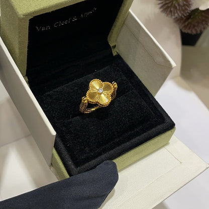 [Luna Brilliance]CLOVER RIVERSIBLE RING GOLD COLLECTION