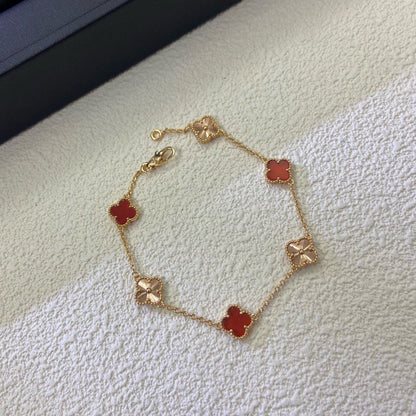 [Luna Brilliance]CLOVER 6 MOTIF RED AGATE LASER BRACELET