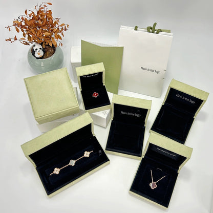 [Luna Brilliance]CLOVER 15MM DIAMOND SINGLE FLOWER NECKLACE COLLECTION