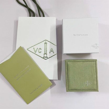 [Luna Brilliance] VA CLOVER BOX GIFT BAG