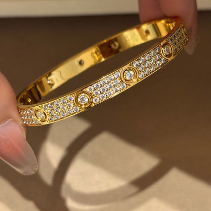 [Luna Brilliance] LOVE BRACELET 6.1MM DIAMOND-PAVED 10 BIG DIAMONDS