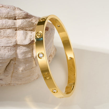 [Luna Brilliance] LOVE BRACELET 6.1MM 4 DIAMONDS
