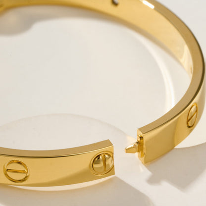 [Luna Brilliance] LOVE BRACELET 6.1MM 4 DIAMONDS