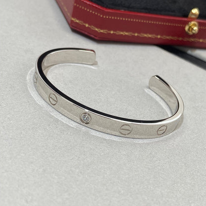 [Luna Brilliance] LOVE BRACELET 6.1MM 1 DIAMOND OPEN CUFF