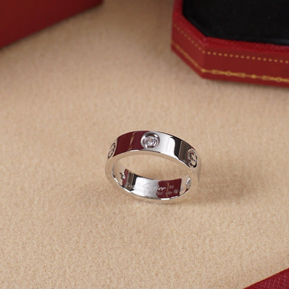 [Luna Brilliance] LOVE 5.5MM 3 DIAMOND RING