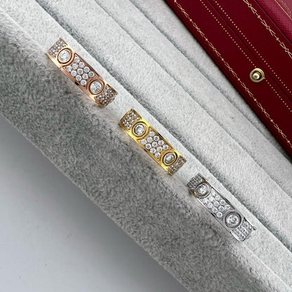 [Luna Brilliance] LOVE 5.5MM FULL-PAVE 6-DIAMOND RING