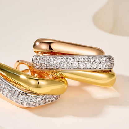 [Luna Brilliance] TRINITY HALF DIAMOND  CUSHION EARRINGS