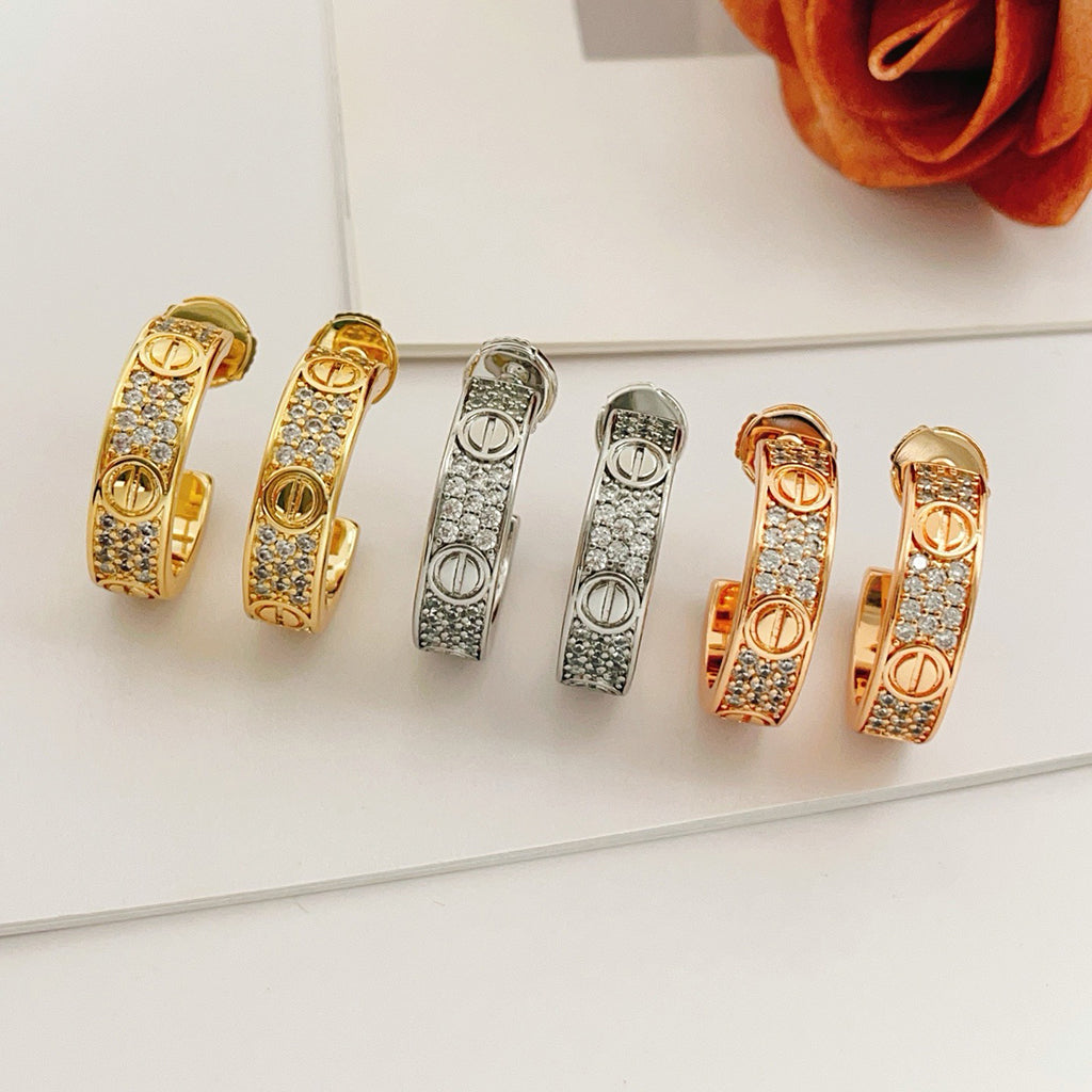 [Luna Brilliance] LOVE 5.5MM DIAMOND PAVED EARRINGS