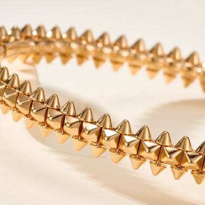 [Luna Brilliance] CLASH & Clover Laser 5-Motif & LOVE Brushed Bracelet Stack Set