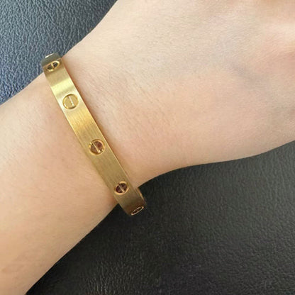 [Luna Brilliance] LOVE BRACELET 6.1MM BRUSHED