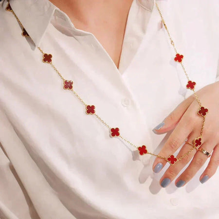 [Luna Brilliance]CLOVER 20 MOTIFS CARNELIAN NECKLACE