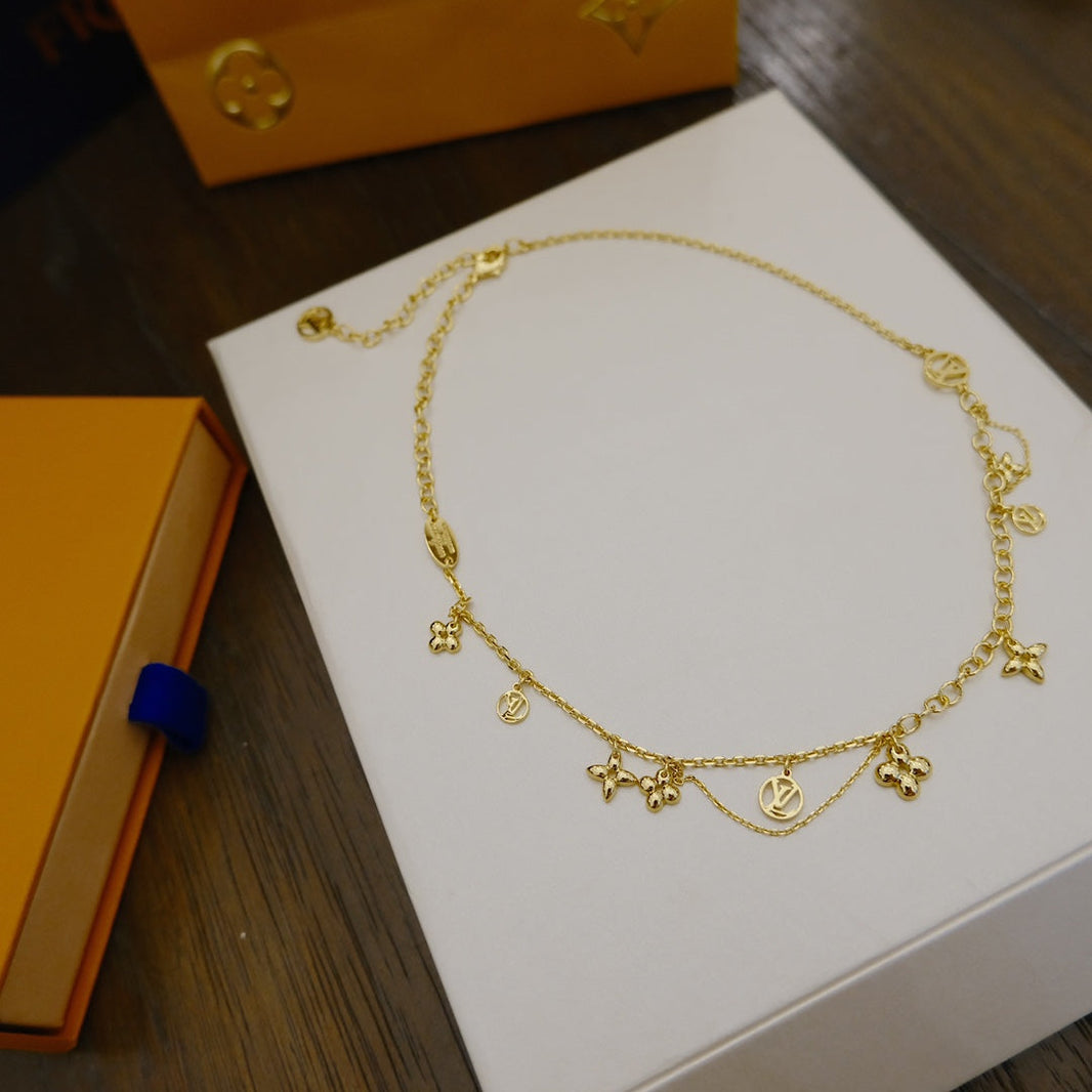 [Luna Brilliance]BLOOMING SUPPLE NECKLACE BRASS