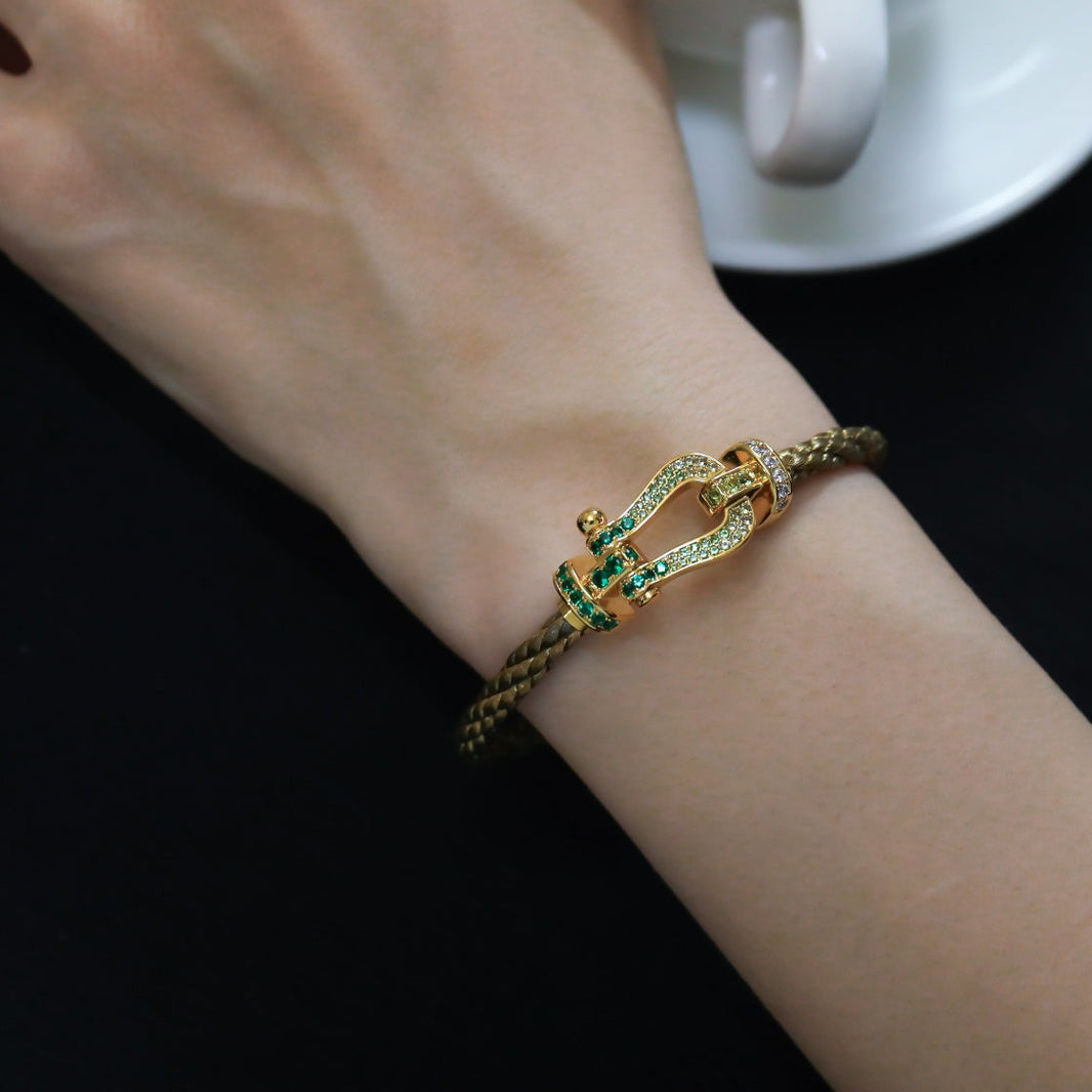 [Luna Brilliance]FORCE 10 GOLD GREEN DIAMOND PAVED