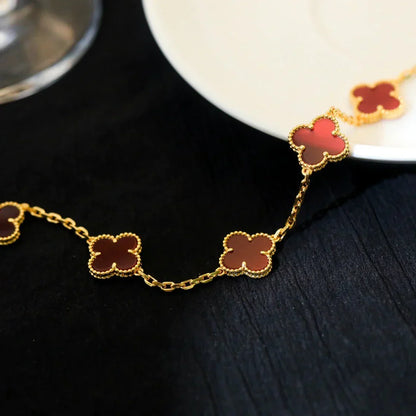 [Luna Brilliance] CLOVER 5 MOTIF RED CORNELIAN BRACELET COLLECTION