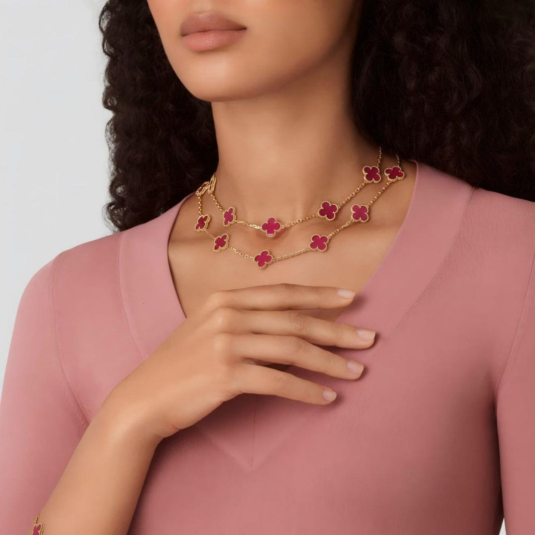 [Luna Brilliance] NEW CLOVER 20 MOTIFS PINK ENAMEL NECKLACE