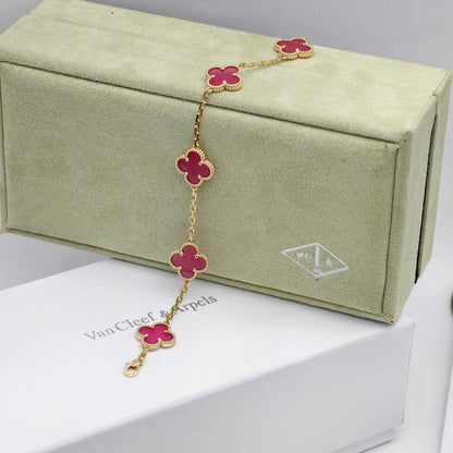 [Luna Brilliance]NEW CLOVER 5 MOTIFS PINK ENAMEL BRACELET