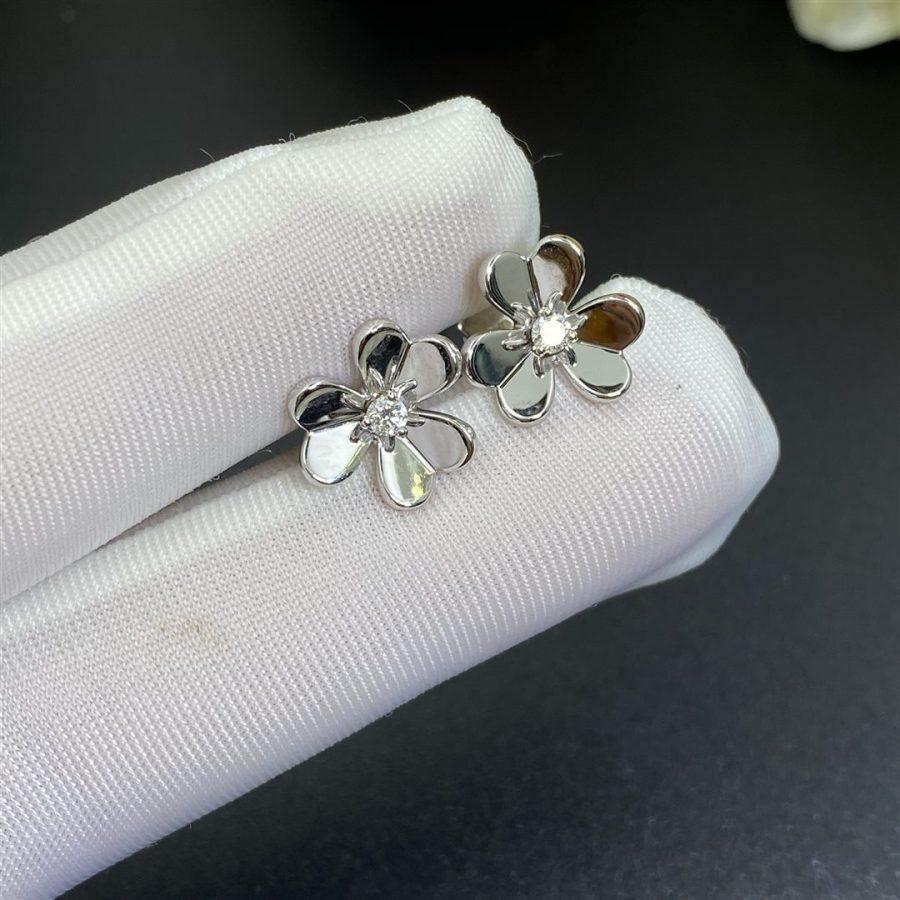 [Luna Brilliance]FRIVOLE MINI SILVER FLOWER EARRINGS