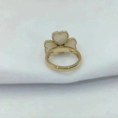 [Luna Brilliance]SWEET CLOVER WHITE MOP RING