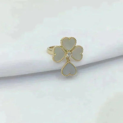 [Luna Brilliance]SWEET CLOVER WHITE MOP RING