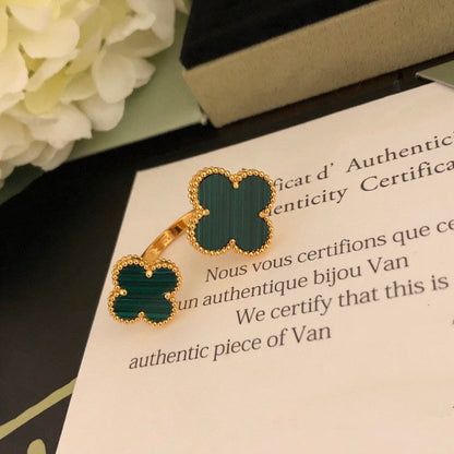 [Luna Brilliance]CLOVER BETWEEN THE FINGER RING